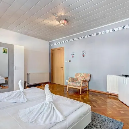 Apartment Pension Zur Klause, Ferienzimmer 2